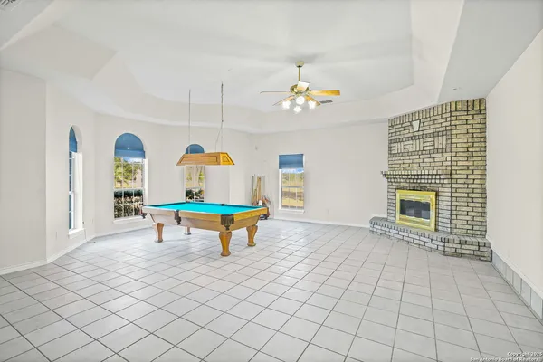 $940,000 | 5280 Smith Road, Von Ormy, TX 78073