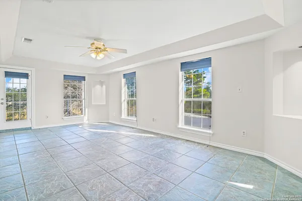 $940,000 | 5280 Smith Road, Von Ormy, TX 78073