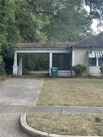 $1,300 | 111 South General Pershing Street, Hammond, LA 70403