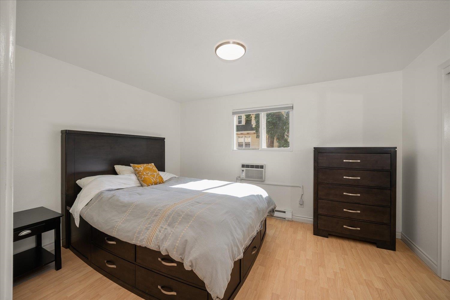 215 South Chestnut Street Spokane, WA 99201 - Photo 9 of 24
