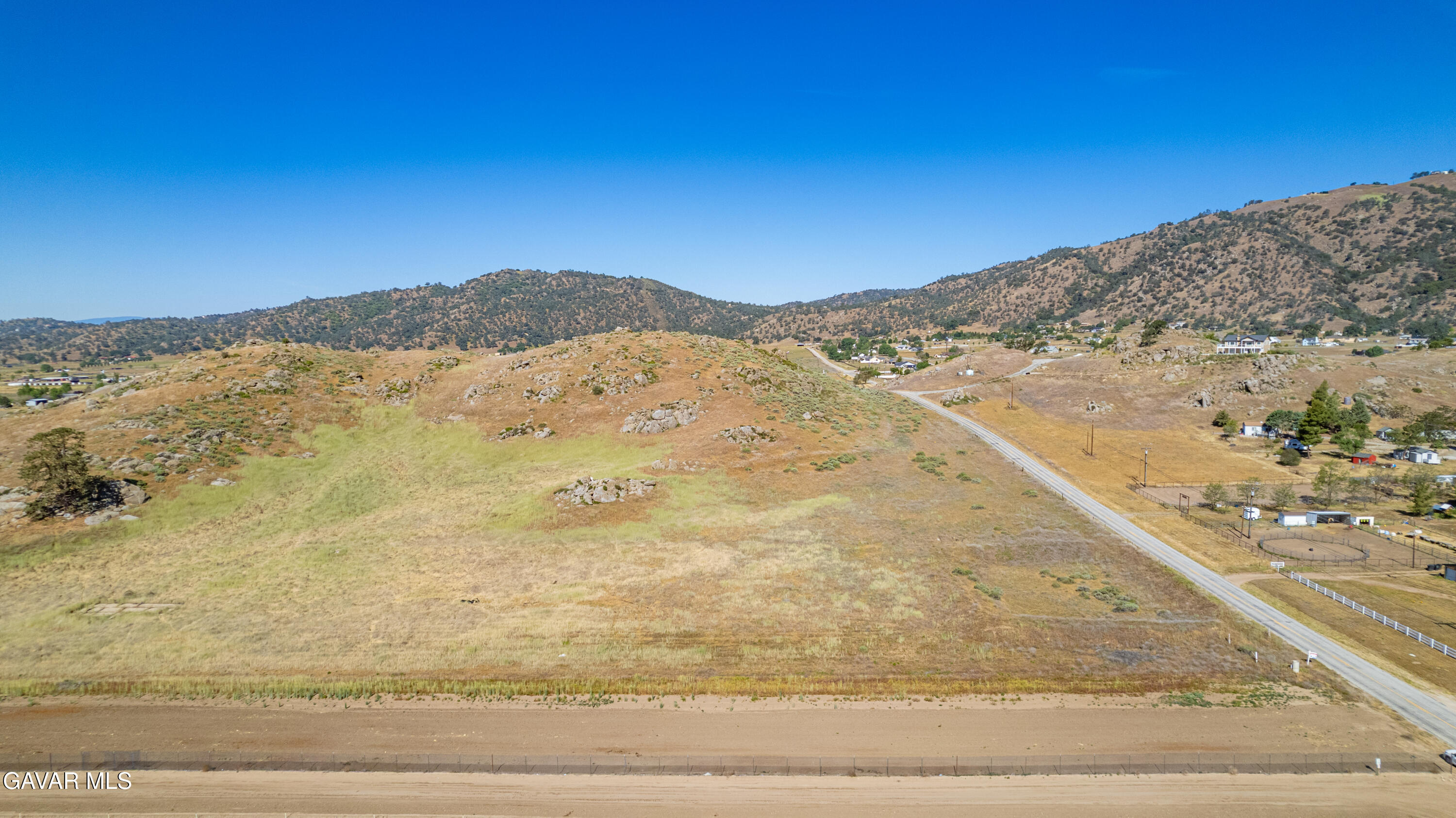 Edward Street Tehachapi, CA 93561 - Photo 2 of 15 e3DJI_0004