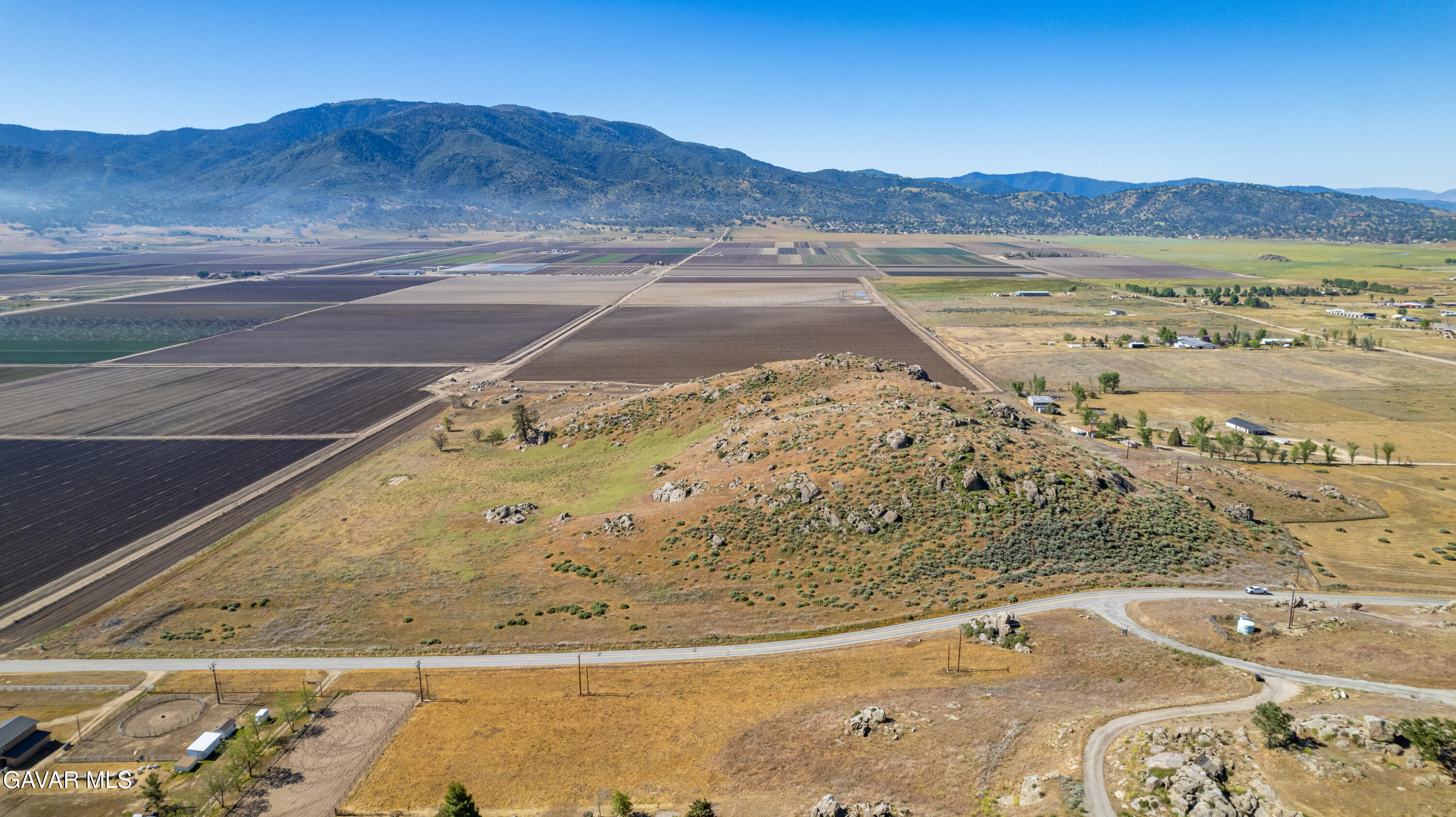 Edward Street Tehachapi, CA 93561 - Photo 7 of 15 e3DJI_0003