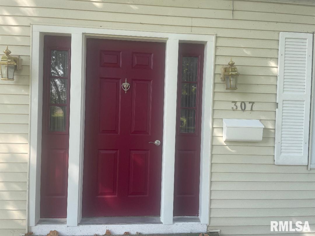 307 North 5th Street Dunlap, IL 61525 - Photo 7 of 34