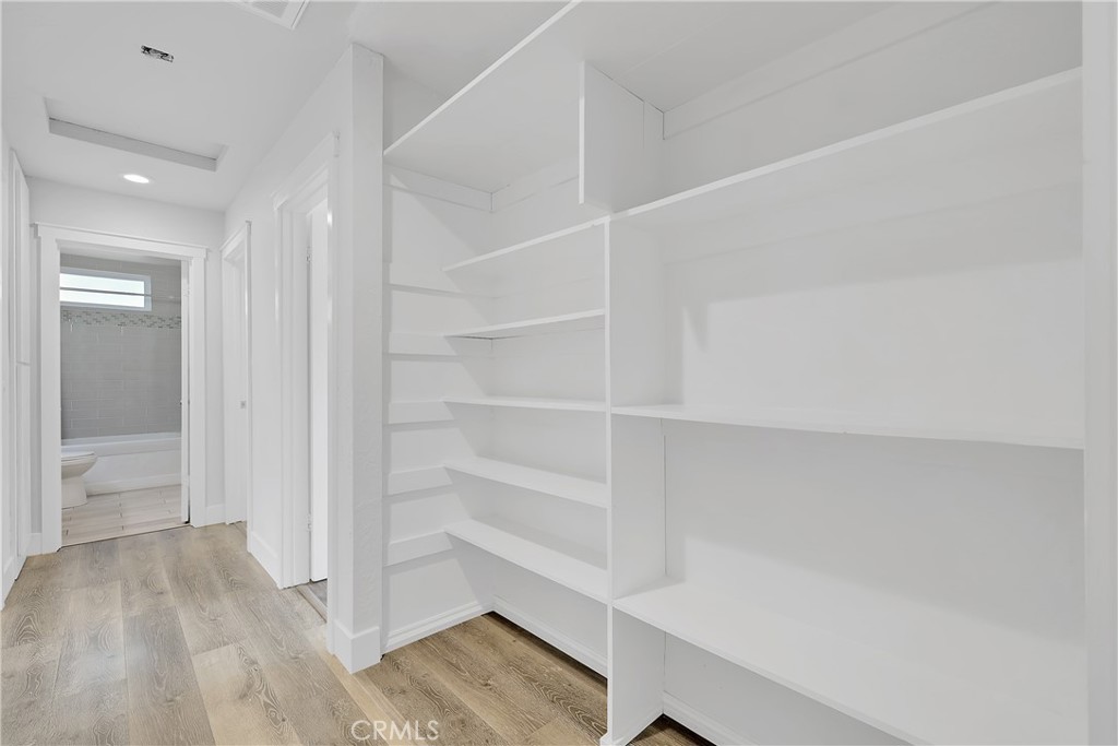 75 Lariat Loop Oroville, CA 95966 - Photo 18 of 47 a view of walk in closet with empty racks