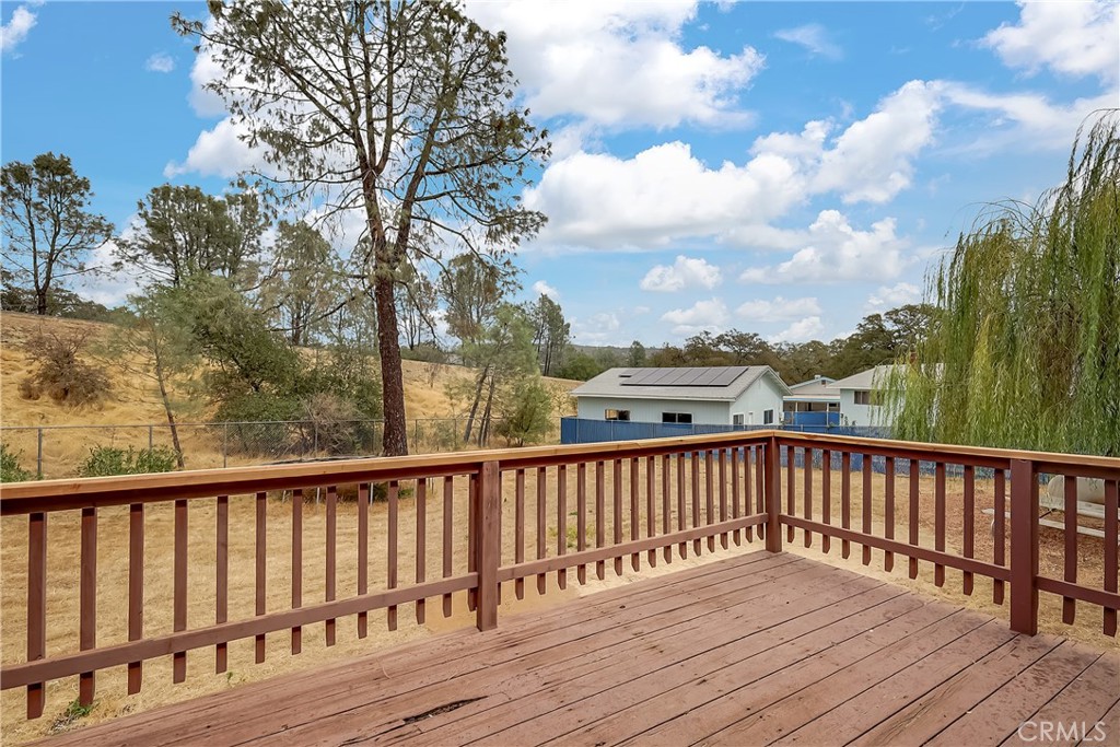 75 Lariat Loop Oroville, CA 95966 - Photo 37 of 47 a view of wooden deck and city view