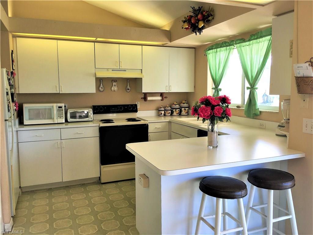361 17th Street Southwest Naples, FL 34117 - Photo 7 of 20 Gallery Image 7