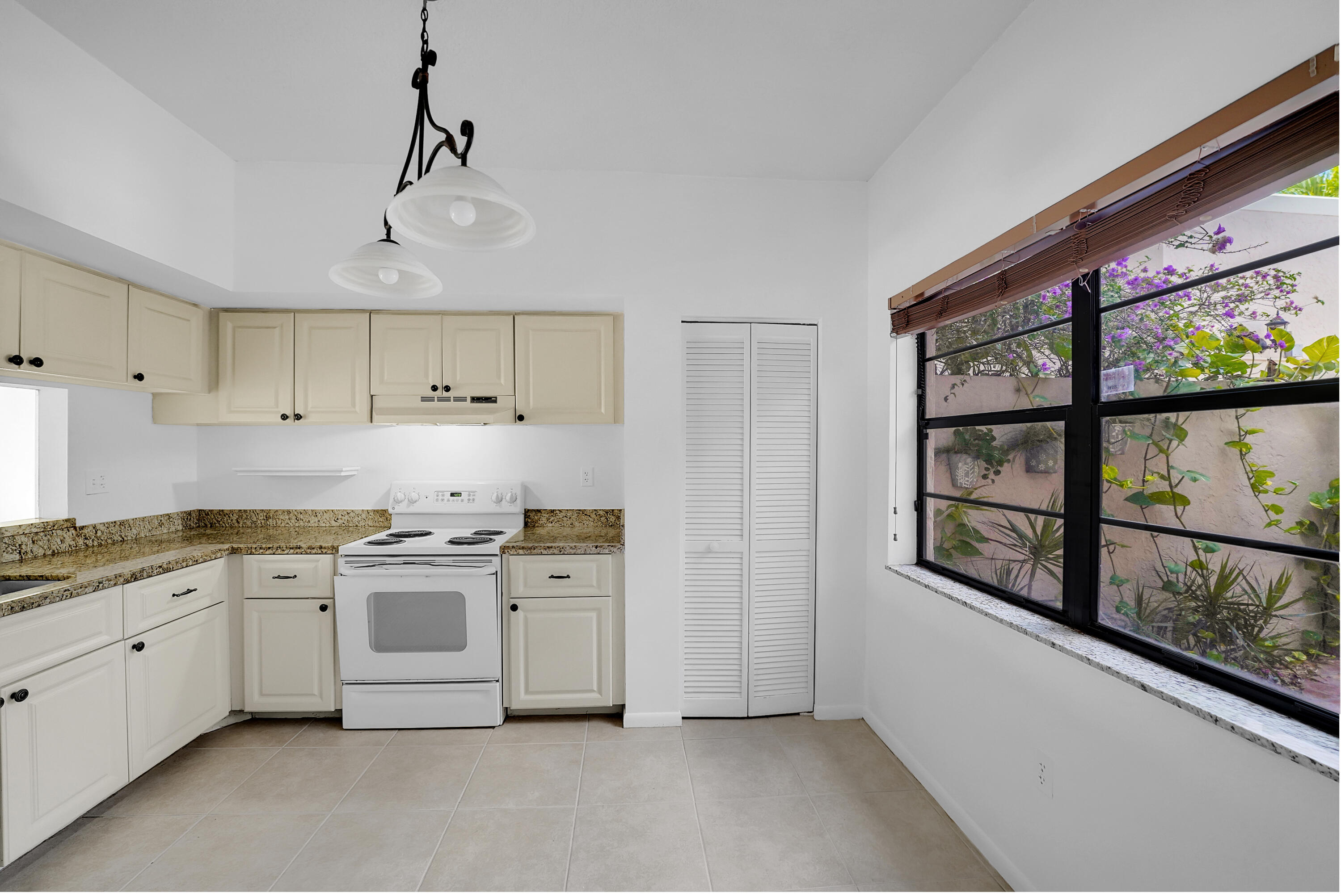 6654 Villa Sonrisa Drive, Unit 412 Boca Raton, FL 33433 - Photo 46 of 64 DSC08137
