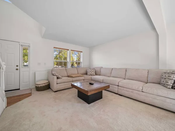 $3,650 | 2521 Waterford Lane, Lake In The Hills, IL 60156