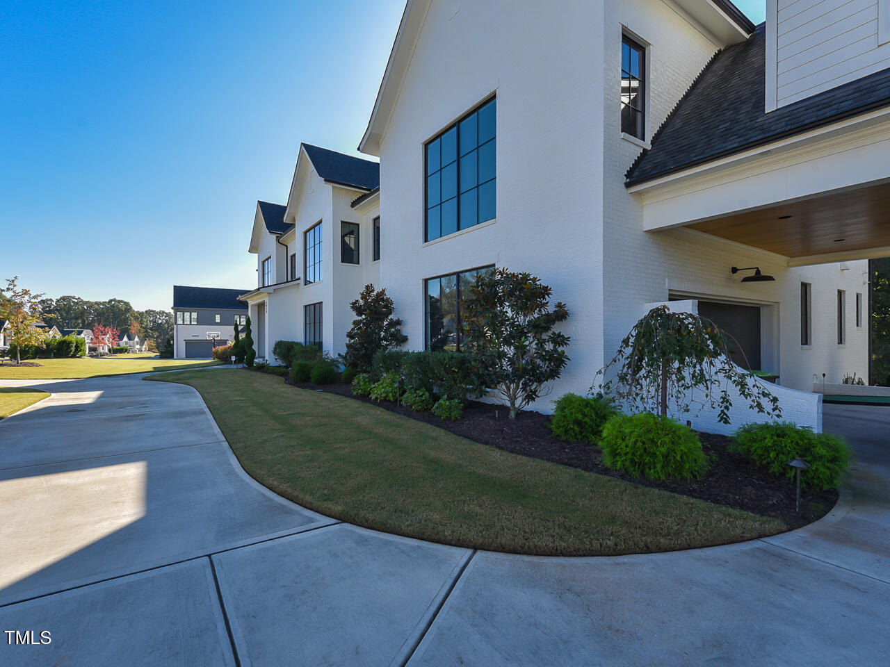 1425 Sky Vista Way Raleigh, NC 27613 - Photo 2 of 67 Exterior - front - drive 2 - ok