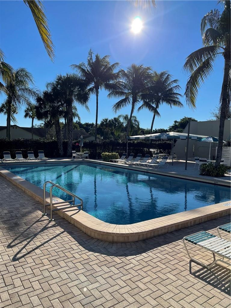 23424 Southwest 53rd Avenue, Unit E Boca Raton, FL 33433 - Photo 3 of 16 Photo 3