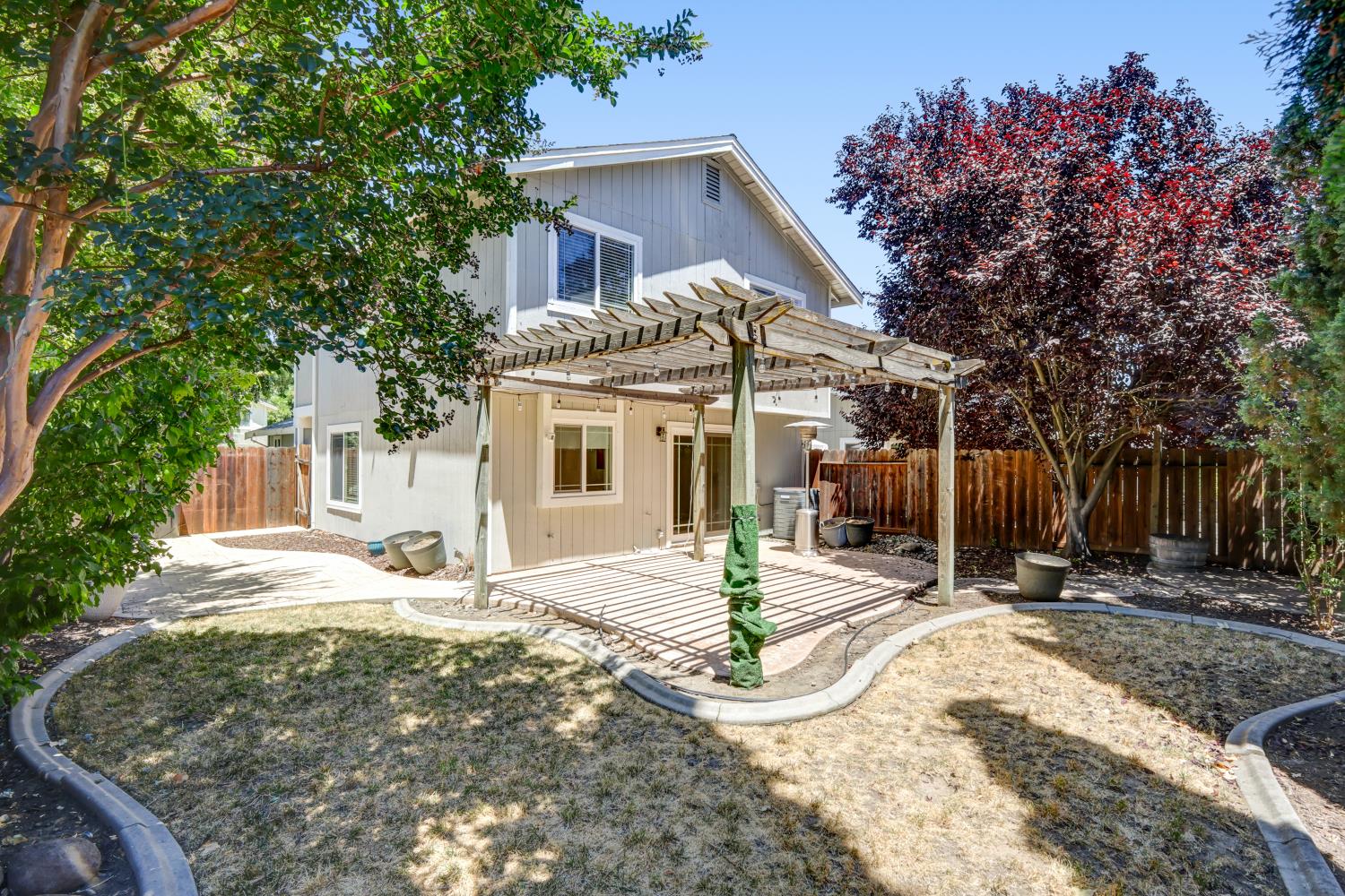6932 Springmont Drive Elk Grove, CA 95758 - Photo 43 of 47