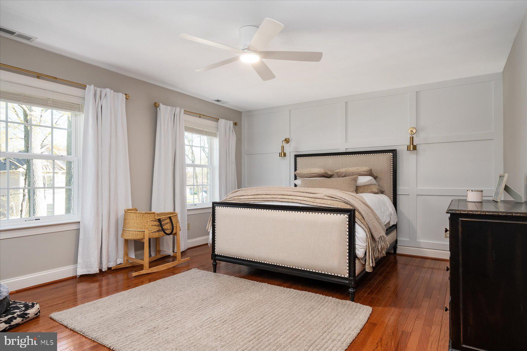 1323 Harbor Road Annapolis, MD 21403 - Photo 23 of 50 Custom wall treatment