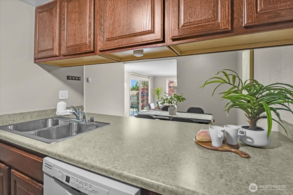 13013 East Gibson Road, Unit M223 Everett, WA 98204 - Photo 8 of 26 Gallery Image 8