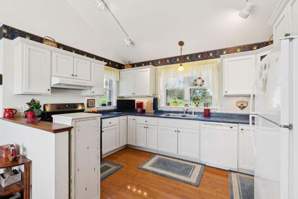 61 Pond Road Albion, ME 04910 - Photo 10 of 51 12