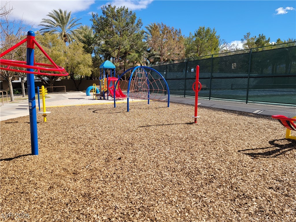 54 Grossinger Court Henderson, NV 89074 - Photo 53 of 63