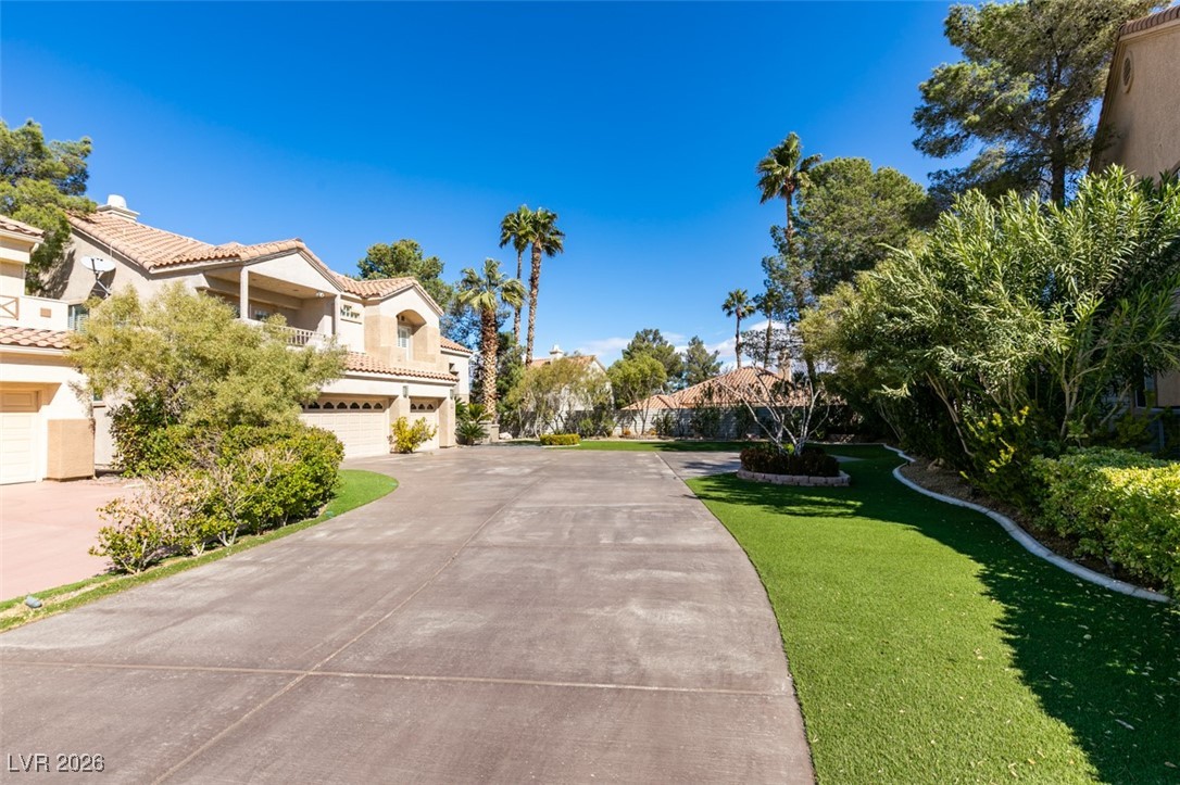 54 Grossinger Court Henderson, NV 89074 - Photo 7 of 63