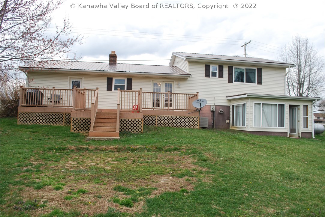 7454 Sandhill Road Point Pleasant, WV 25550 - Photo 12 of 13 Gallery Image 12