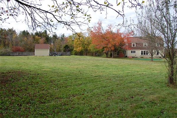 6 Bell Road North Brookfield, MA 01535 - Photo 5 of 22