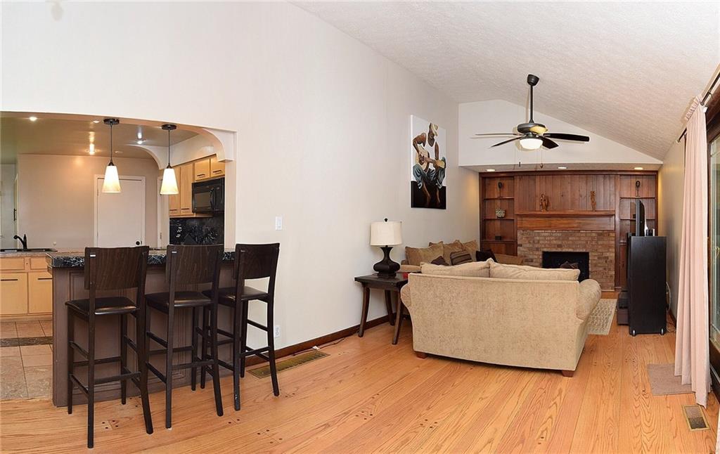 4518 Radnor Road Indianapolis, IN 46226 - Photo 11 of 32 Gallery Image 11