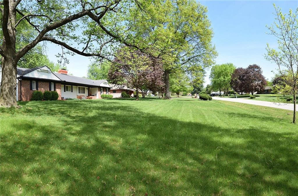 4518 Radnor Road Indianapolis, IN 46226 - Photo 3 of 32 Gallery Image 3