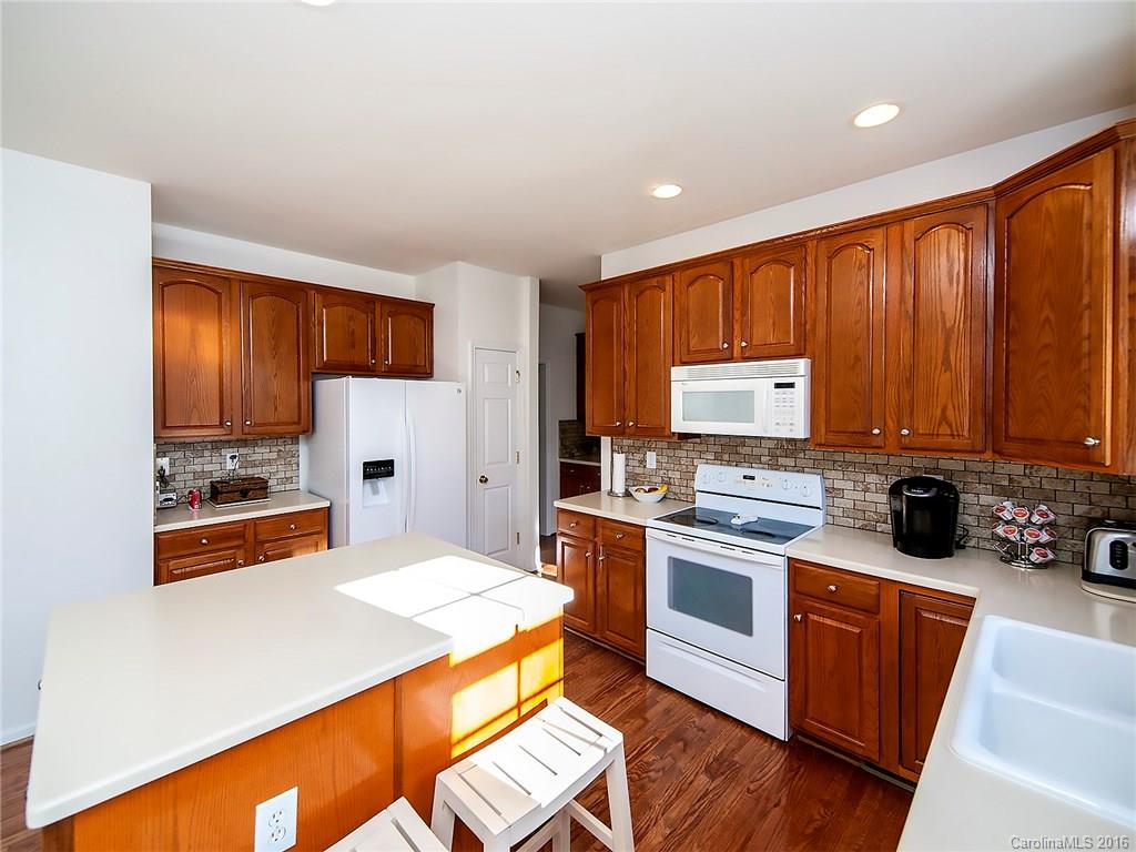 3784 Leela Palace Way Fort Mill, SC 29708 - Photo 10 of 24 Gallery Image 10