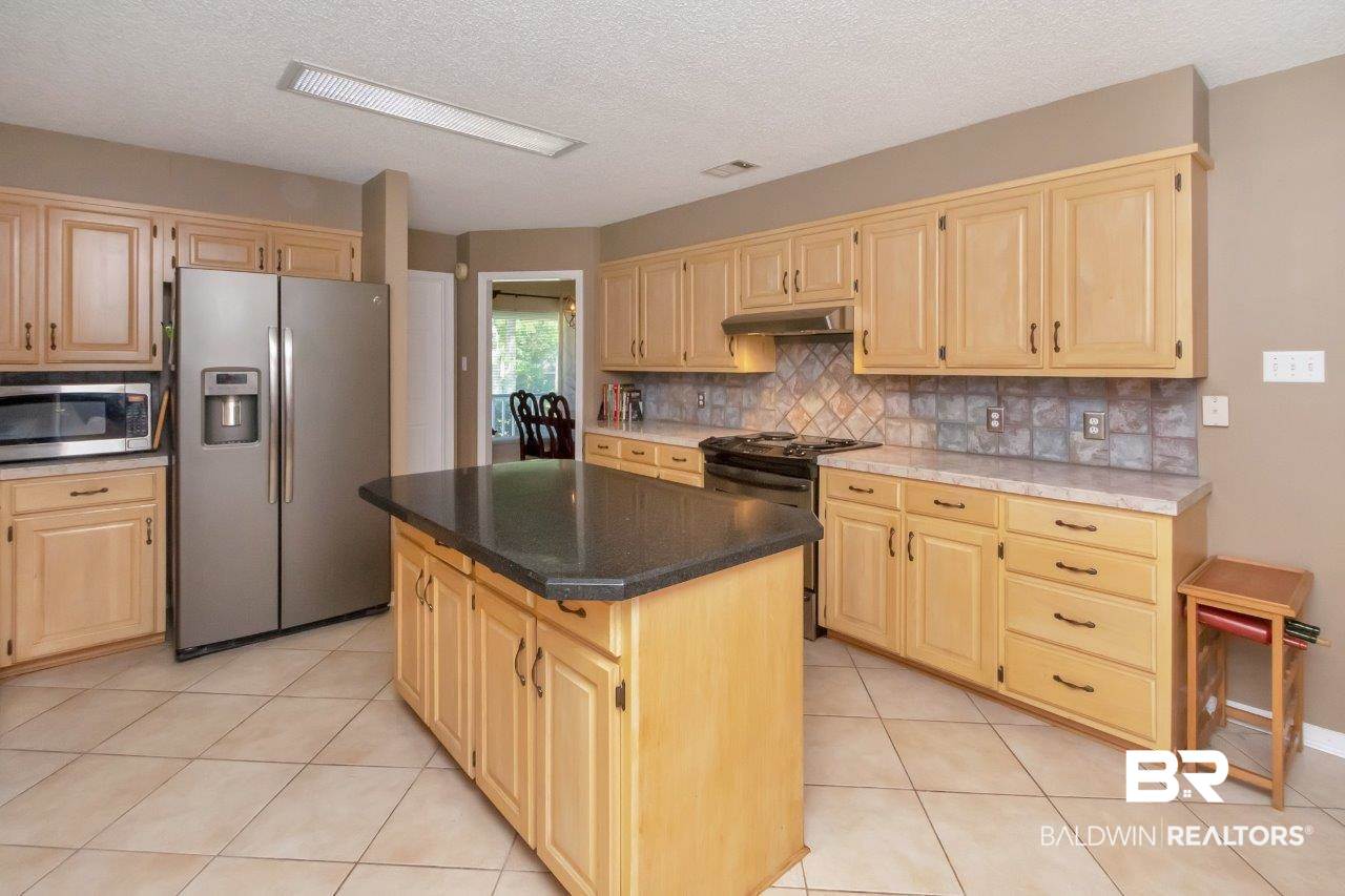 1631 East Pine Station Road Mobile, AL 36695 - Photo 8 of 31
