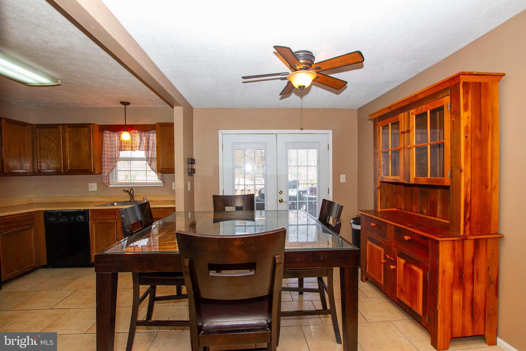 5004 Tartan Hill Road Perry Hall, MD 21128 - Photo 5 of 10 Gallery Image 5