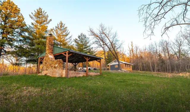 $185,000 | 382 State Hwy V, Steelville, MO 65566