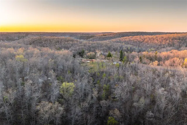 $185,000 | 382 State Hwy V, Steelville, MO 65566