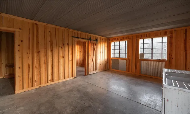 $185,000 | 382 State Hwy V, Steelville, MO 65566