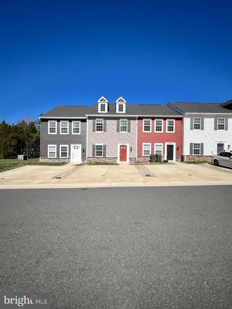 $385,000 | 12104 Bowling Farm Court, Fredericksburg, VA 22407
