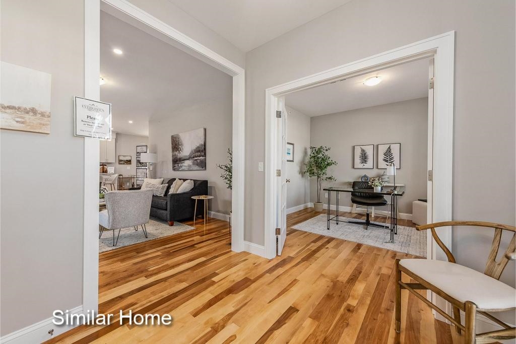 55 The Cliffs, Unit 55 Auburn, NH 03032 - Photo 4 of 44