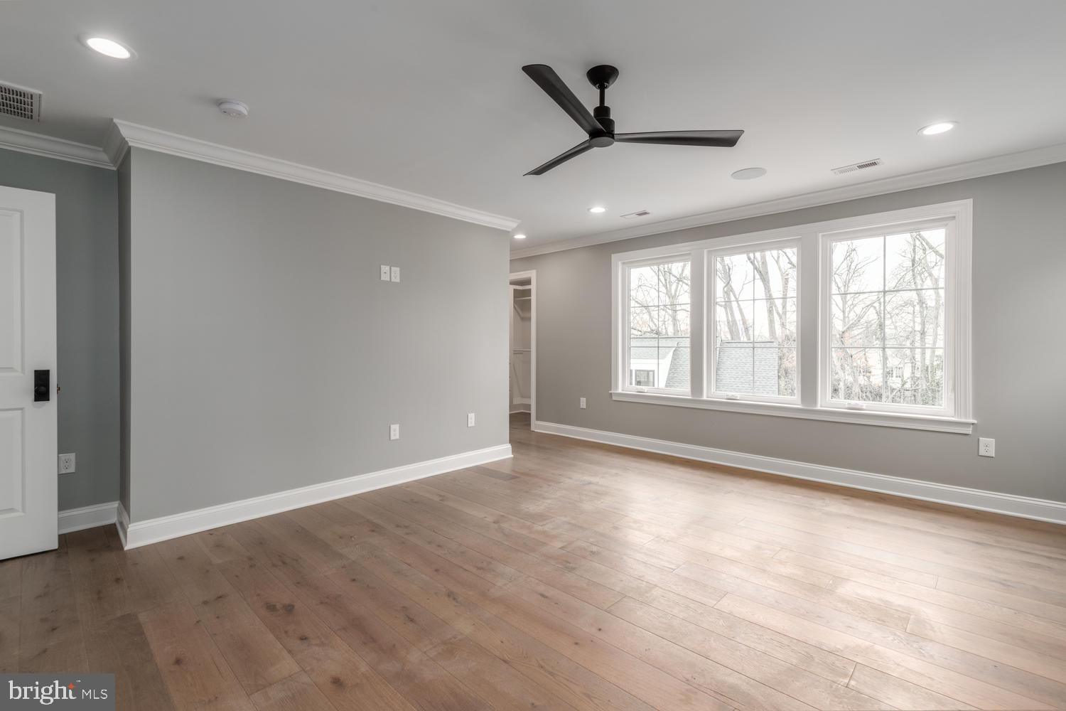 1208 Trinity Drive Alexandria, VA 22314 - Photo 16 of 33