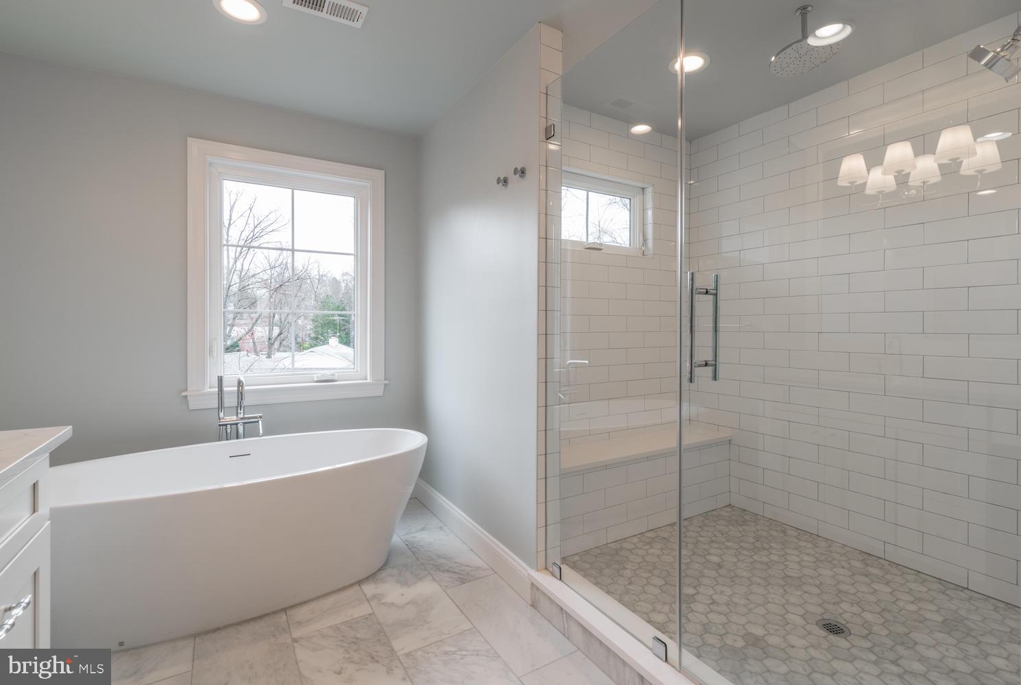 1208 Trinity Drive Alexandria, VA 22314 - Photo 21 of 33