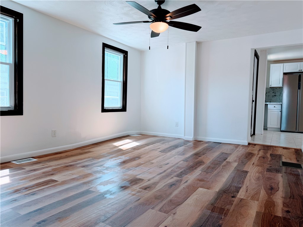 29 Chamberlain Street Rochester, NY 14609 - Photo 7 of 26