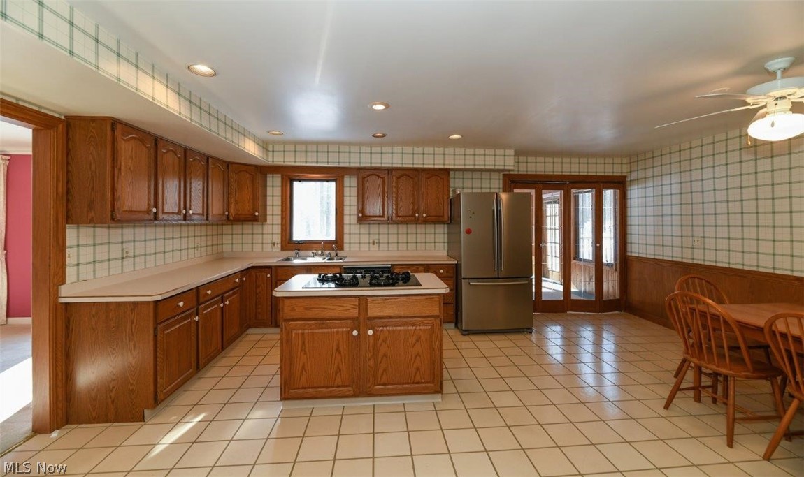 38380 Rogers Road Willoughby, OH 44094 - Photo 7 of 30
