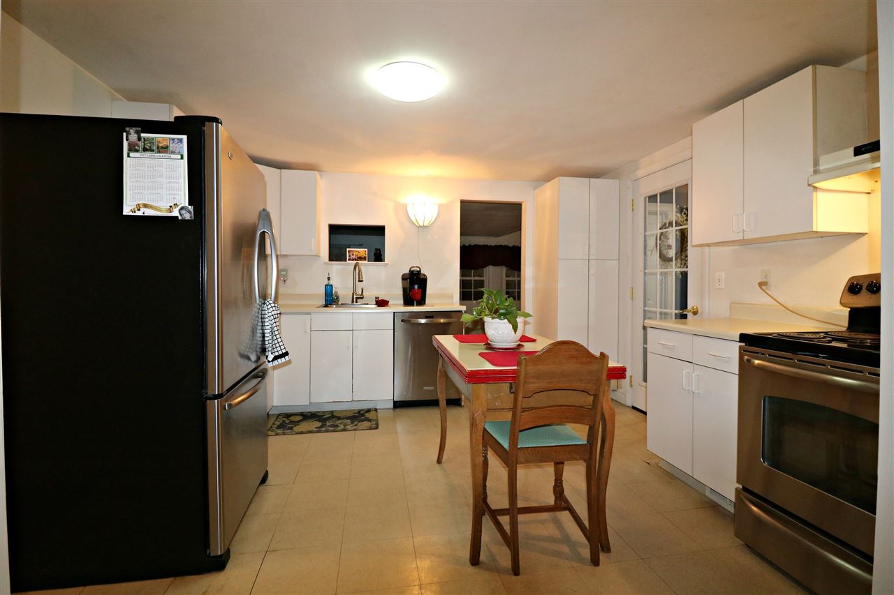 6 Surry Park Rindge, NH 03461 - Photo 3 of 13
