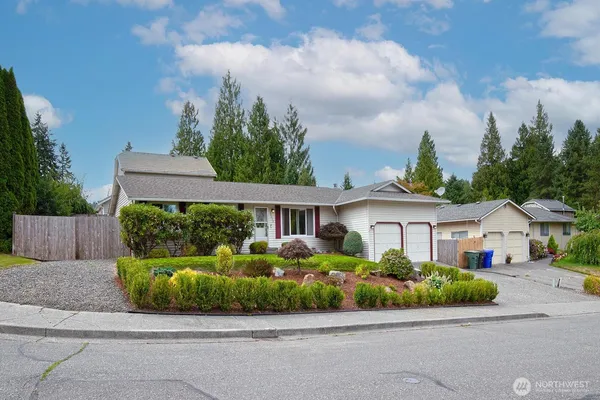 $619,000 | 10610 4th Drive Southeast, Everett, WA 98208