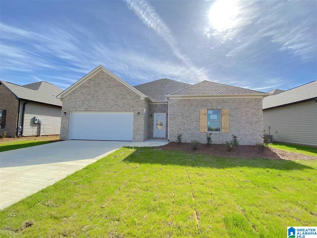 102 Ballington Way Clanton, AL 35045 - Photo 2 of 22