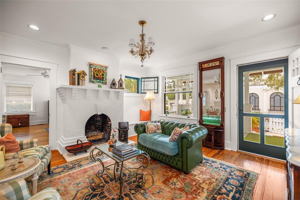 458 Scotland Street Dunedin, FL 34698 - Photo 15 of 91