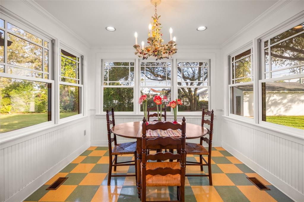 458 Scotland Street Dunedin, FL 34698 - Photo 17 of 91