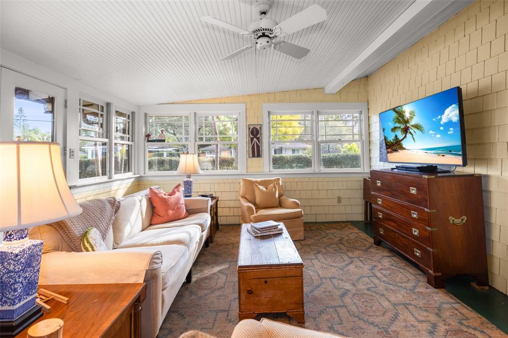 458 Scotland Street Dunedin, FL 34698 - Photo 24 of 91