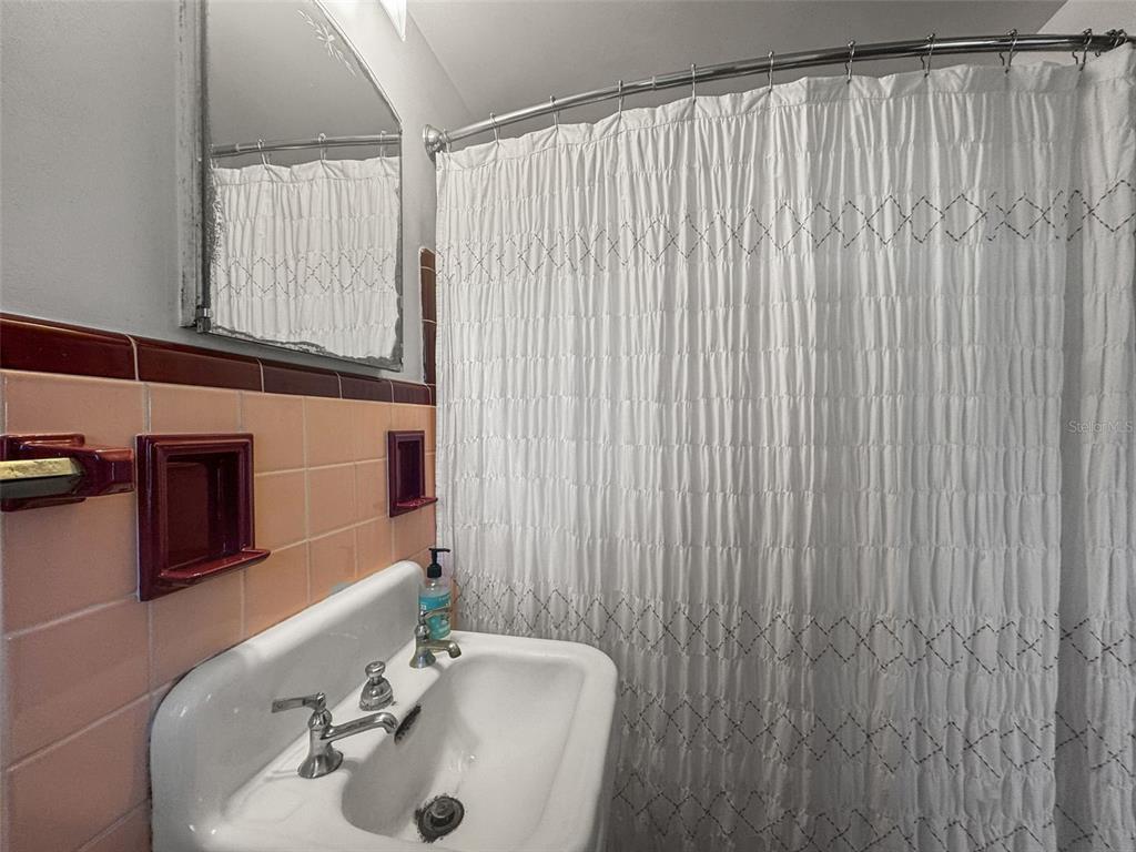 458 Scotland Street Dunedin, FL 34698 - Photo 33 of 91