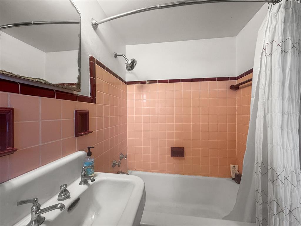 458 Scotland Street Dunedin, FL 34698 - Photo 37 of 91