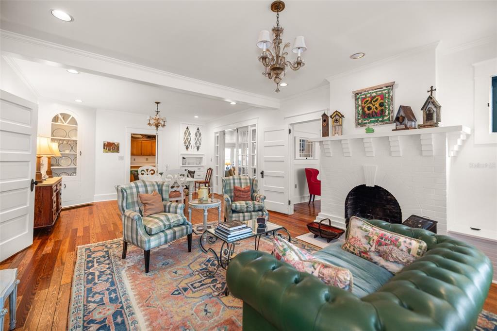 458 Scotland Street Dunedin, FL 34698 - Photo 6 of 91