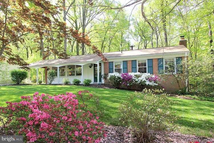 11519 Running Cedar Road Reston, VA 20191 - Photo 1 of 30 Exterior (Front)