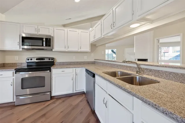 $244,900 | 11322 Yorklyn Drive, Houston, TX 77066