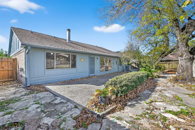 $244,900 | 11322 Yorklyn Drive, Houston, TX 77066