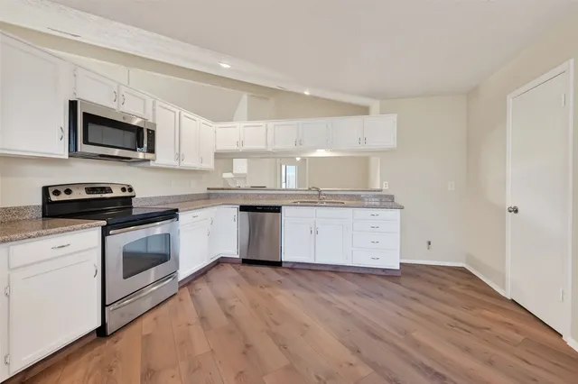 $244,900 | 11322 Yorklyn Drive, Houston, TX 77066