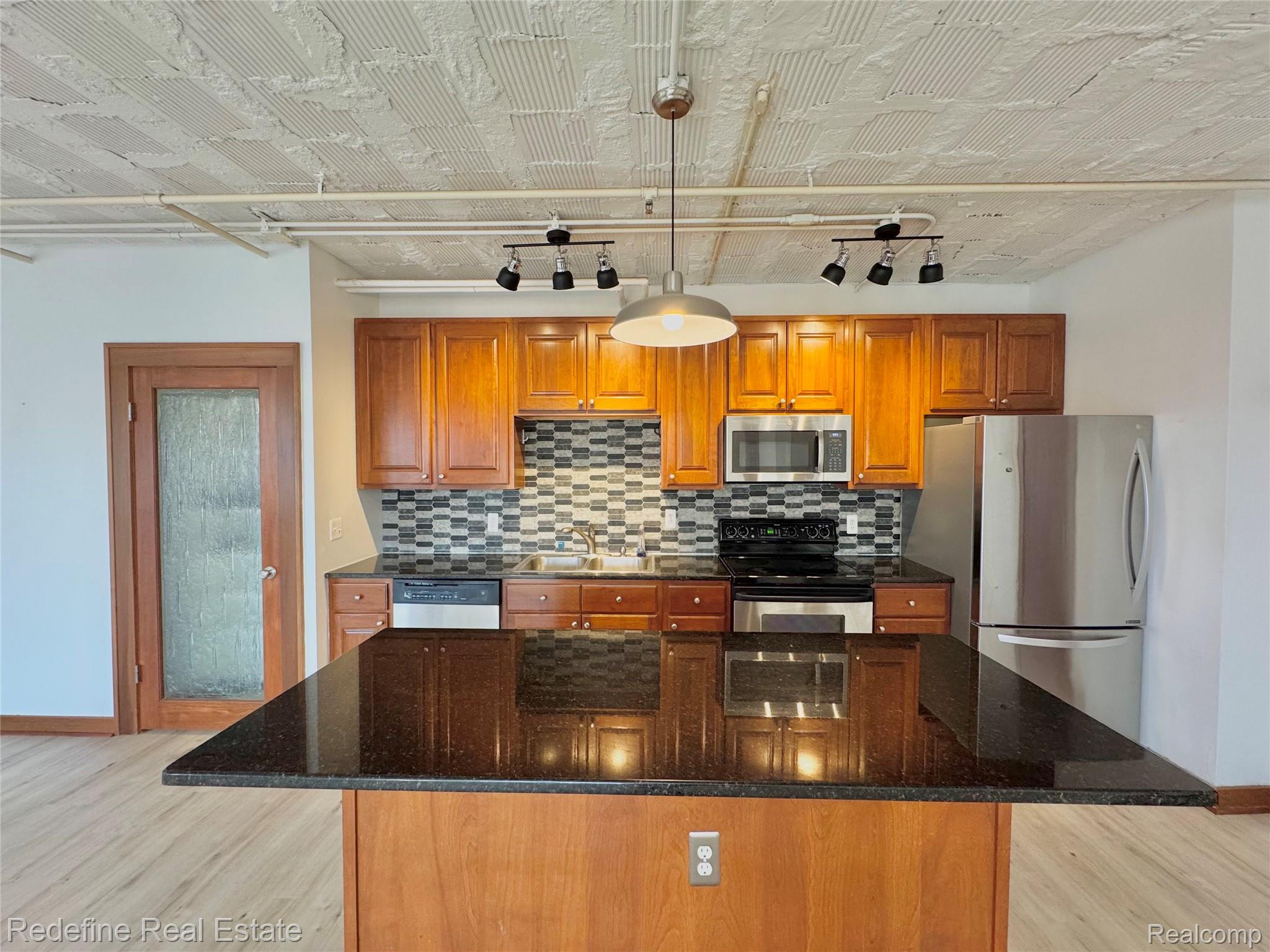 78 Watson Street, Unit 14 Detroit, MI 48201 - Photo 18 of 37 IMG_4627.jpeg